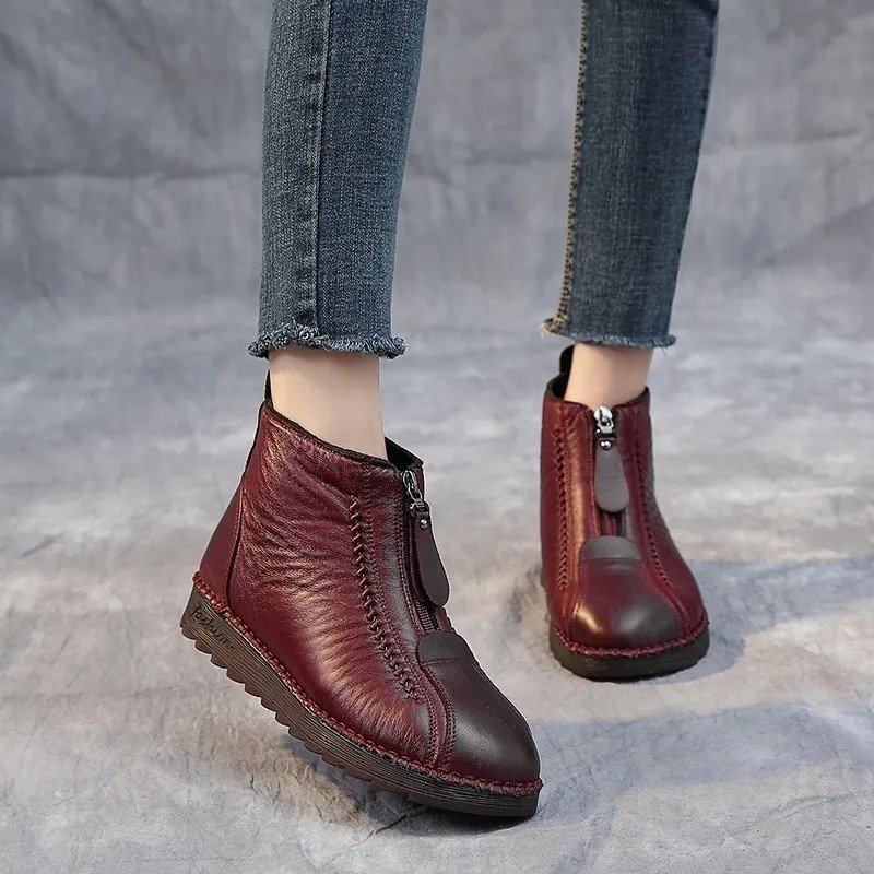 Bottines antidérapantes en cuir véritable : élégance et sécurité au quotidien