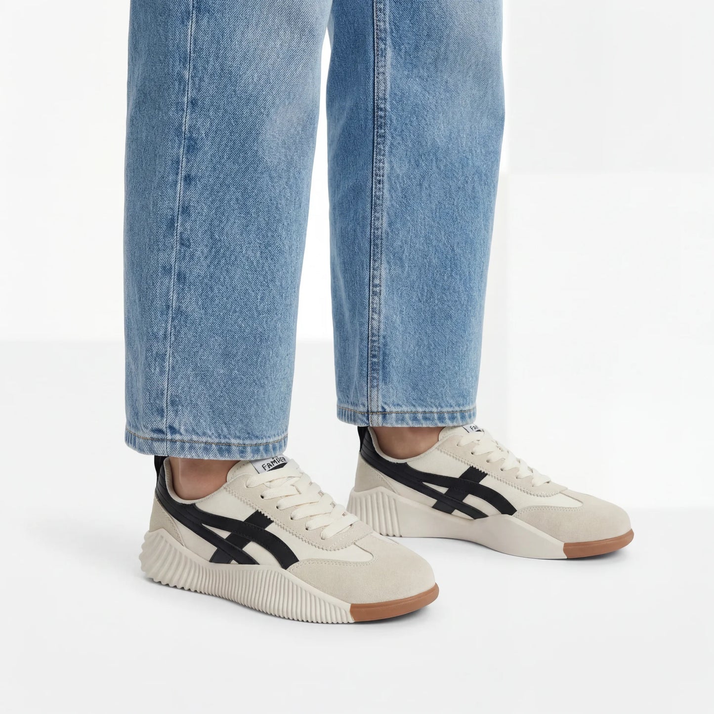 Zapatillas ortopédicas: confort y estilo para tus pies 